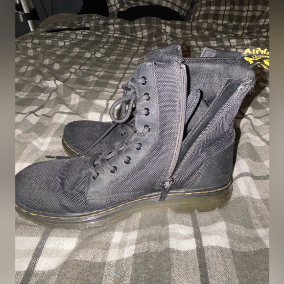 Doc marten combat boots. Women’s size 5. New without tags. - Picture 4 of 9